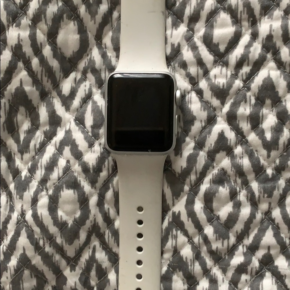 Apple Watch Series 3 (GPS, 38mm)